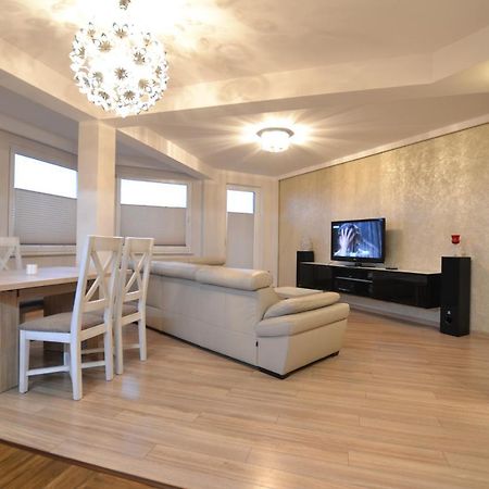 Darlowko Apartament Morski IV Εξωτερικό φωτογραφία