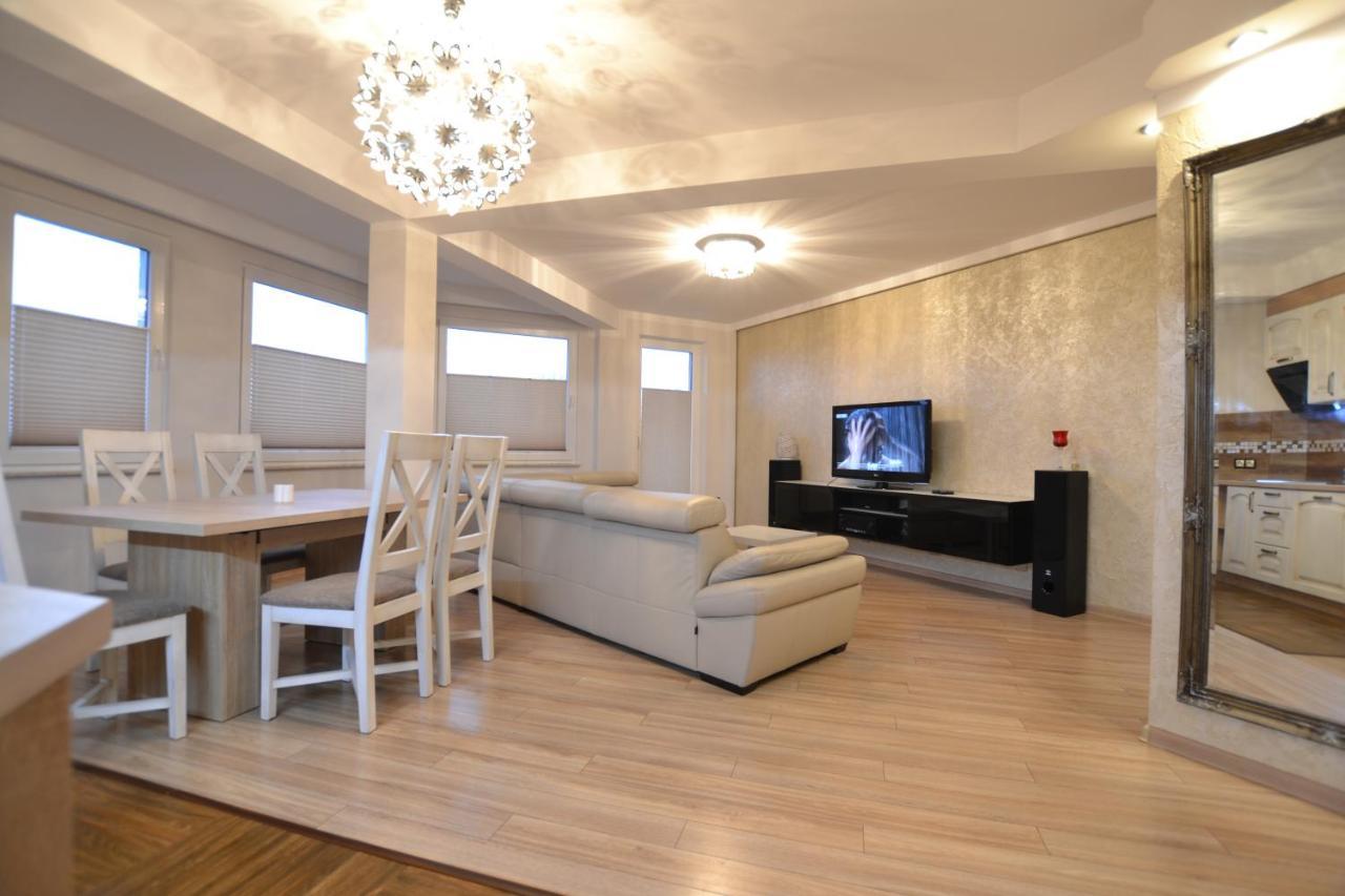 Darlowko Apartament Morski IV Εξωτερικό φωτογραφία